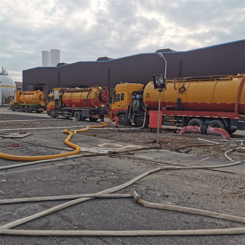 涞源污水池清理